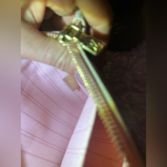 Authentic Damier azur Tahitienne wristlet. - Picture 2 of 4